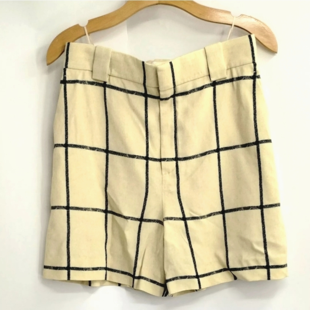 Chloe Shorts‎ Plaid Silk Blend Tweed Cream Navy